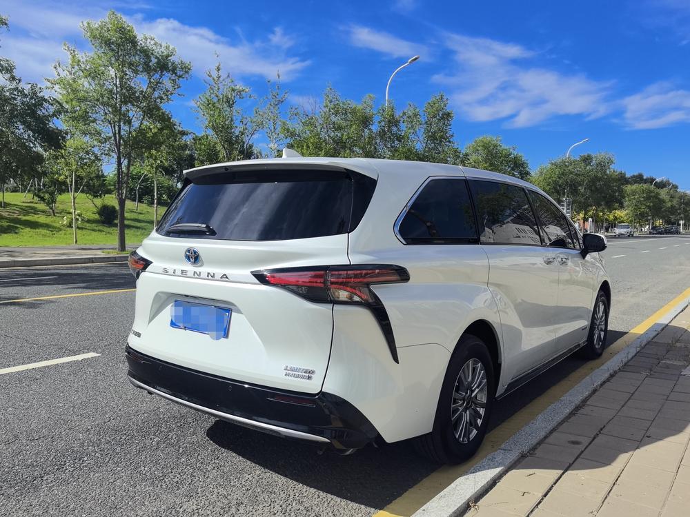 Toyota Sienna