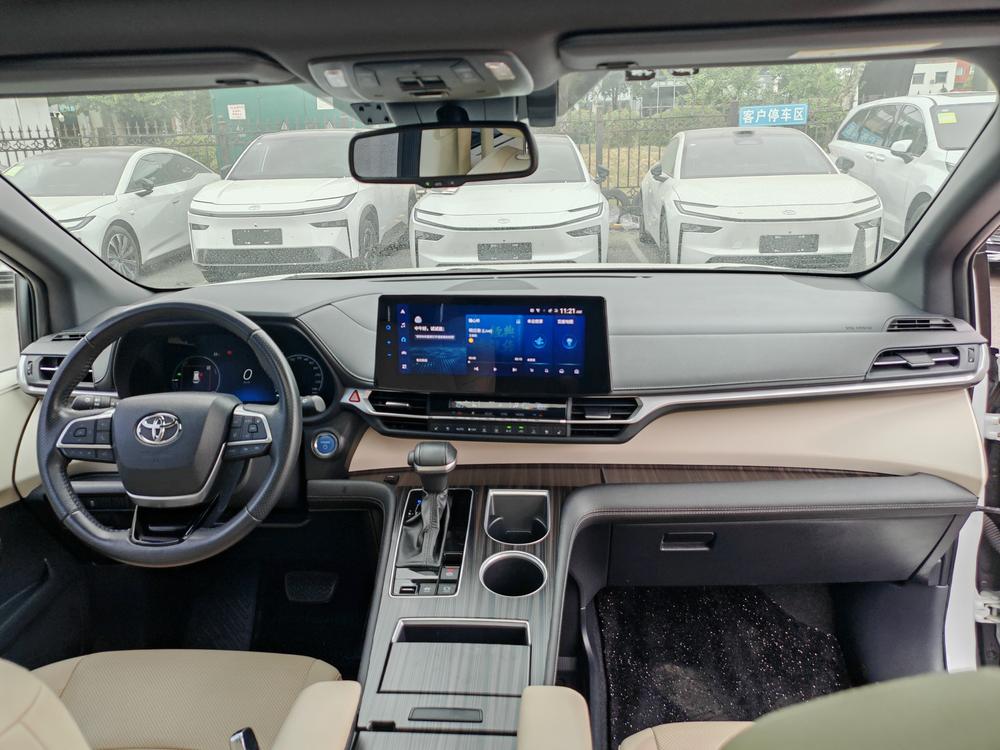 Toyota Sienna
