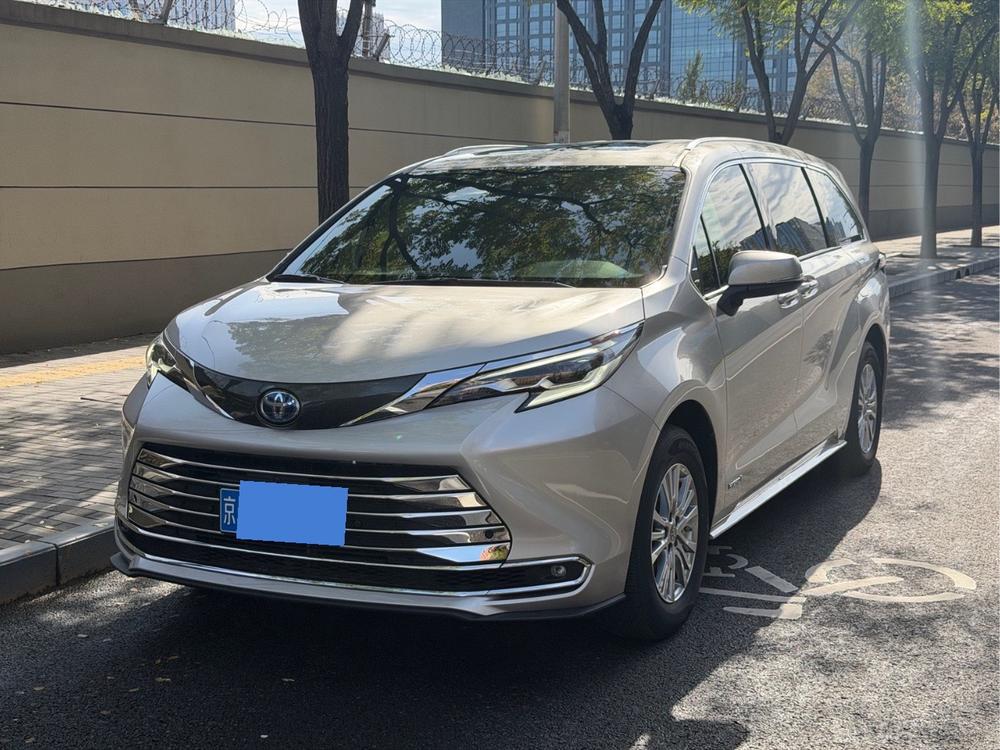 Toyota Sienna