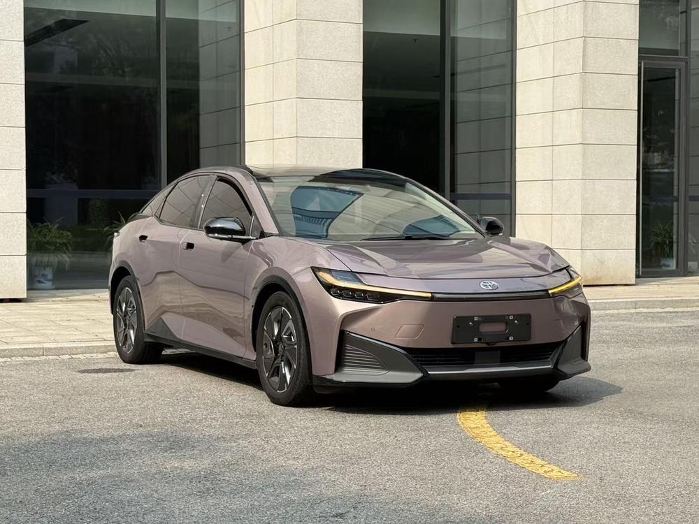 Toyota Toyota bZ3