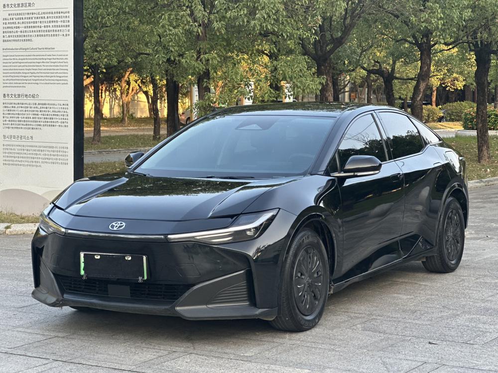 Toyota Toyota bZ3