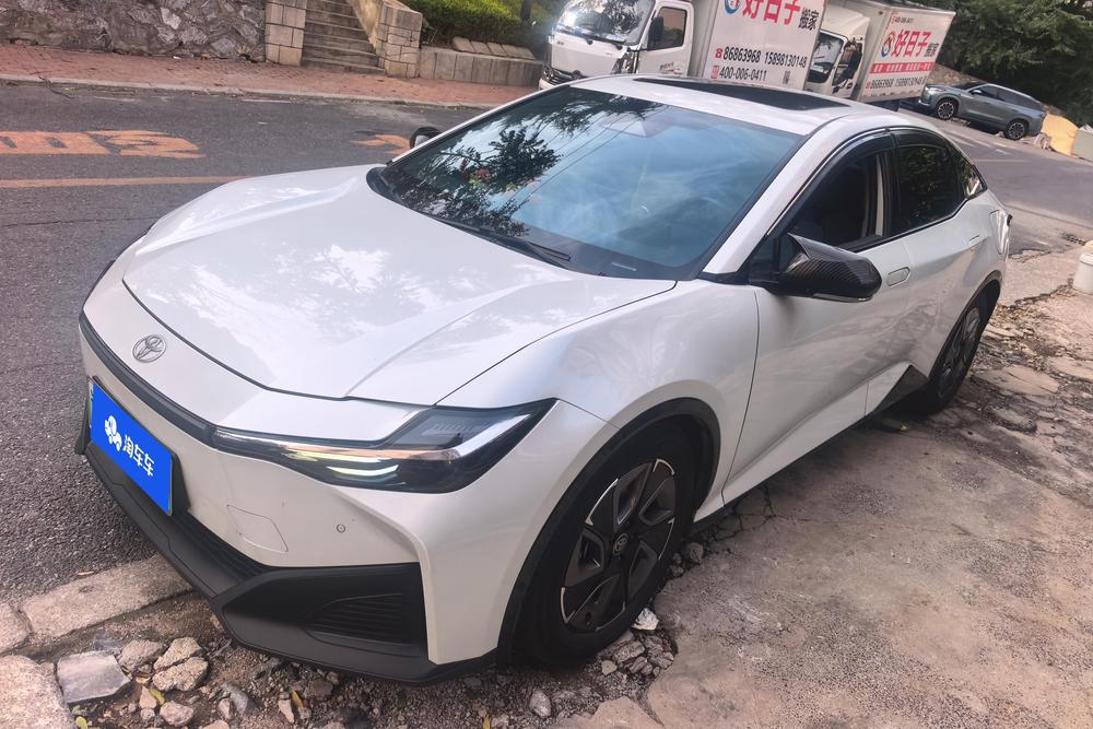 Toyota Toyota bZ3