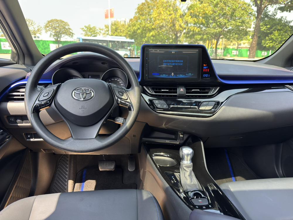 Toyota Toyota C-HR