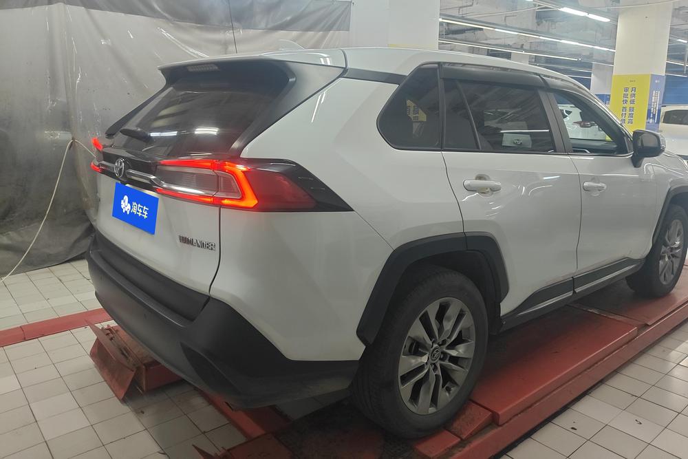 Toyota Wildlander