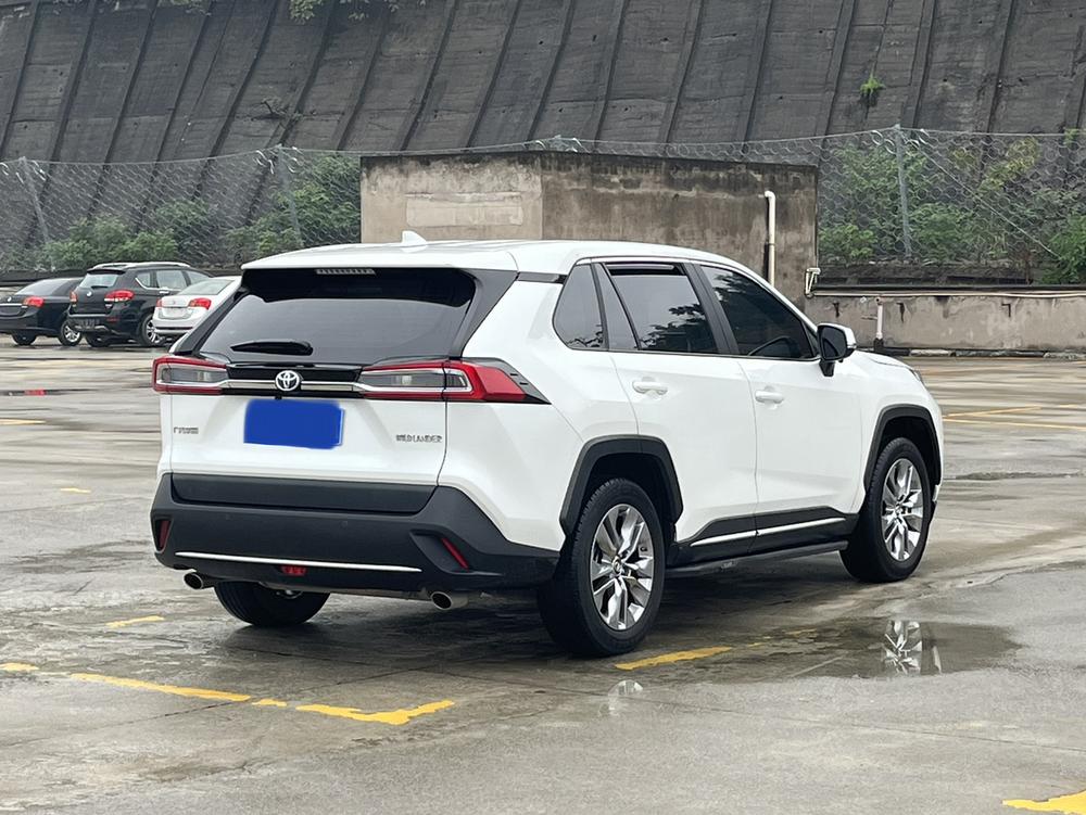Toyota Wildlander