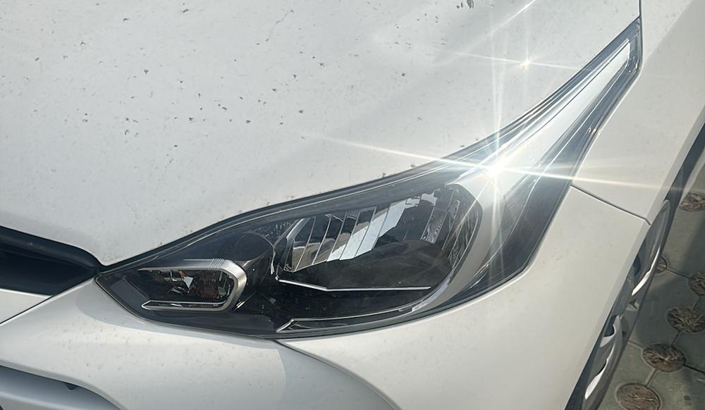 Toyota Yaris L Sedan