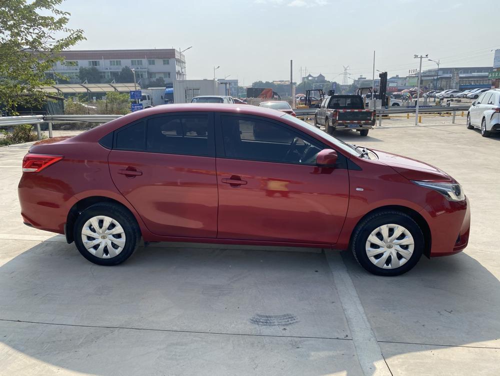 Toyota Yaris L Sedan