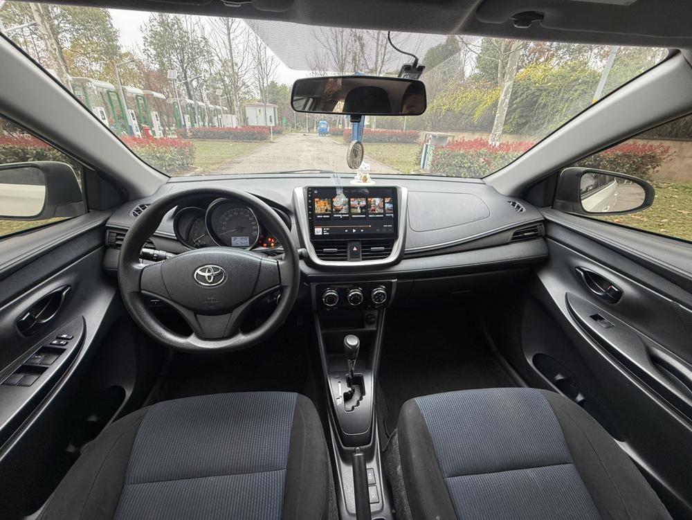Toyota Yaris L Sedan