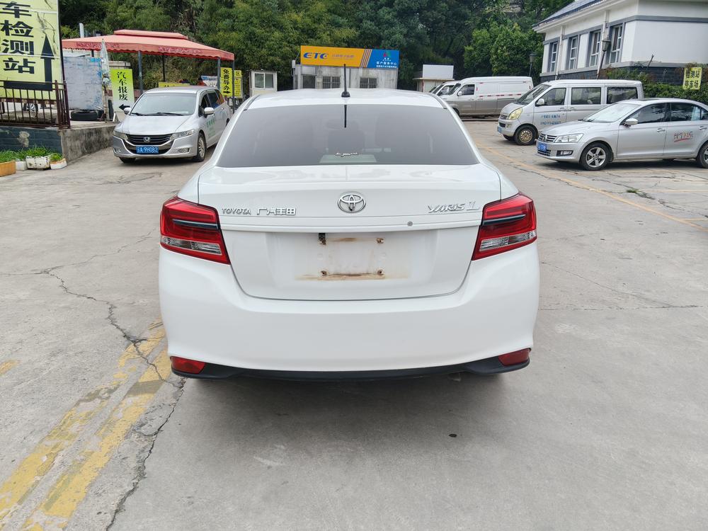 Toyota Yaris L Sedan