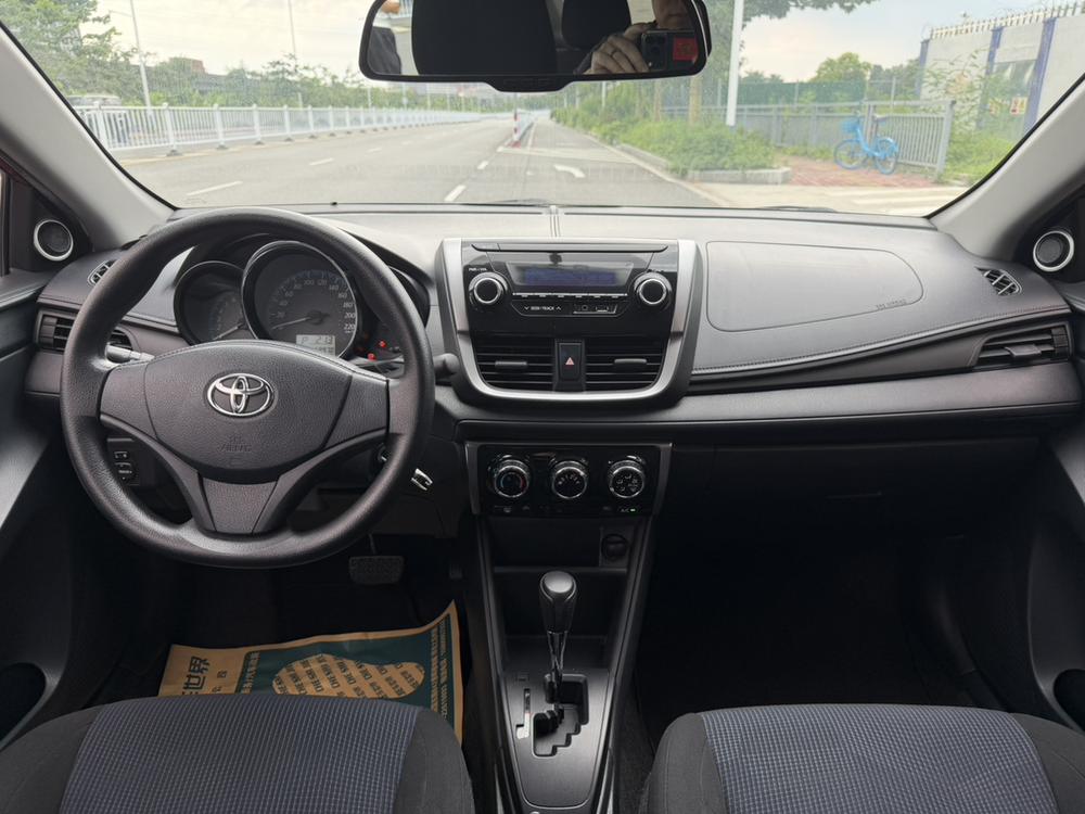 Toyota Yaris L Sedan