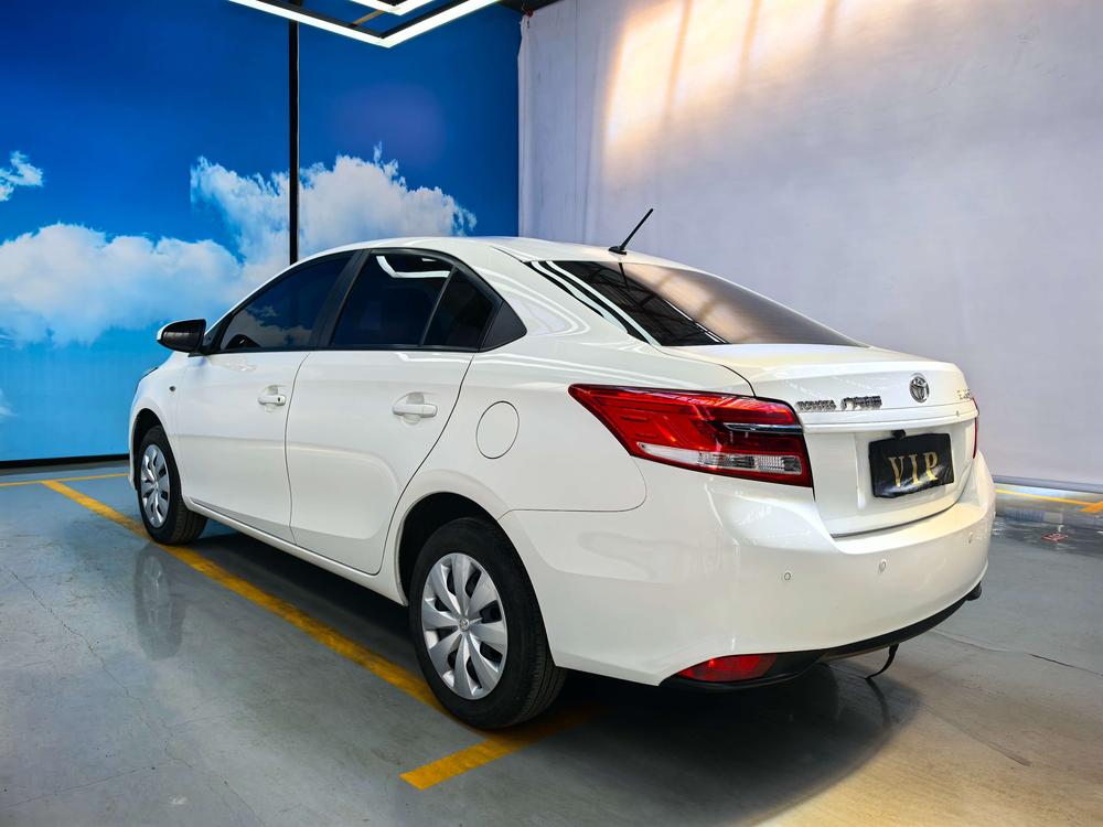 Toyota Yaris L Sedan