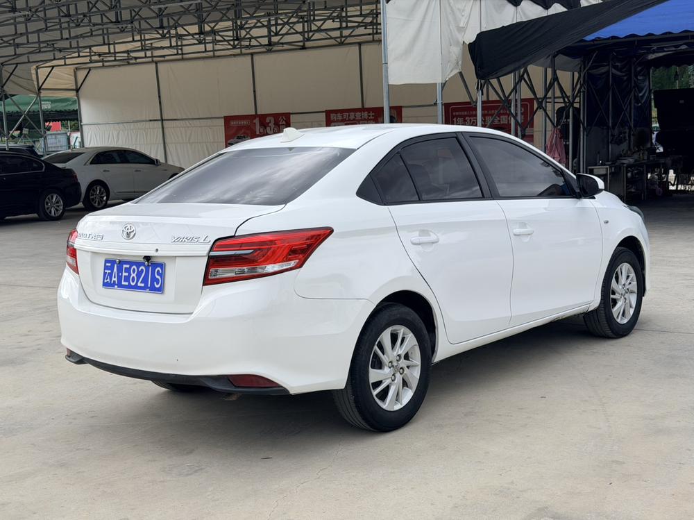 Toyota Yaris L Sedan