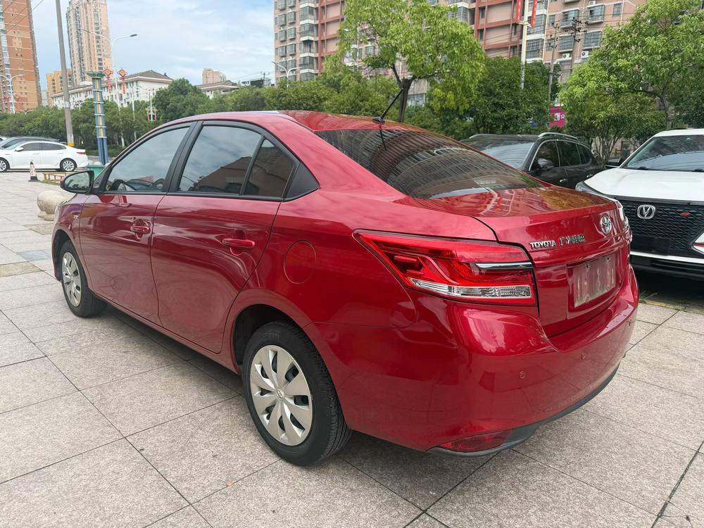 Toyota Yaris L Sedan
