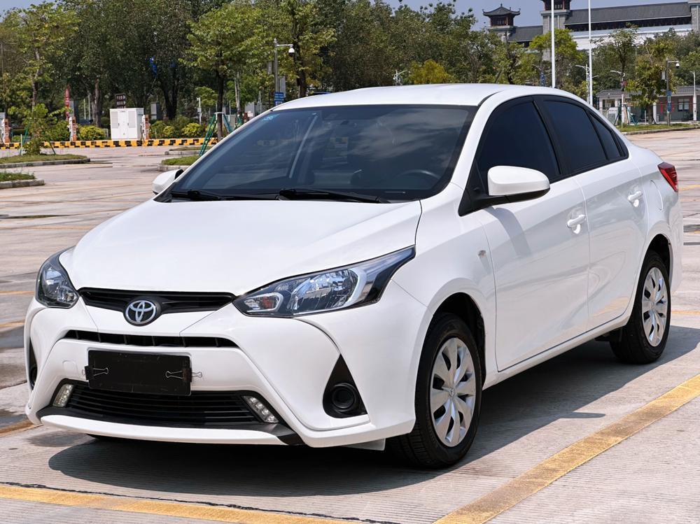 Toyota Yaris L Sedan