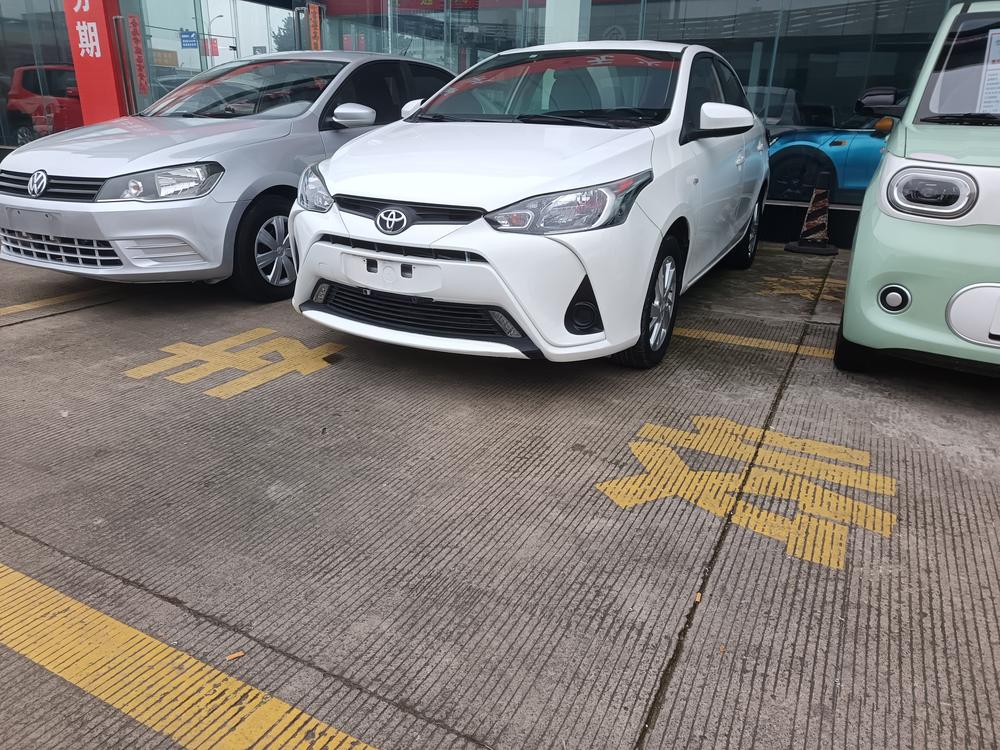 Toyota Yaris L Sedan