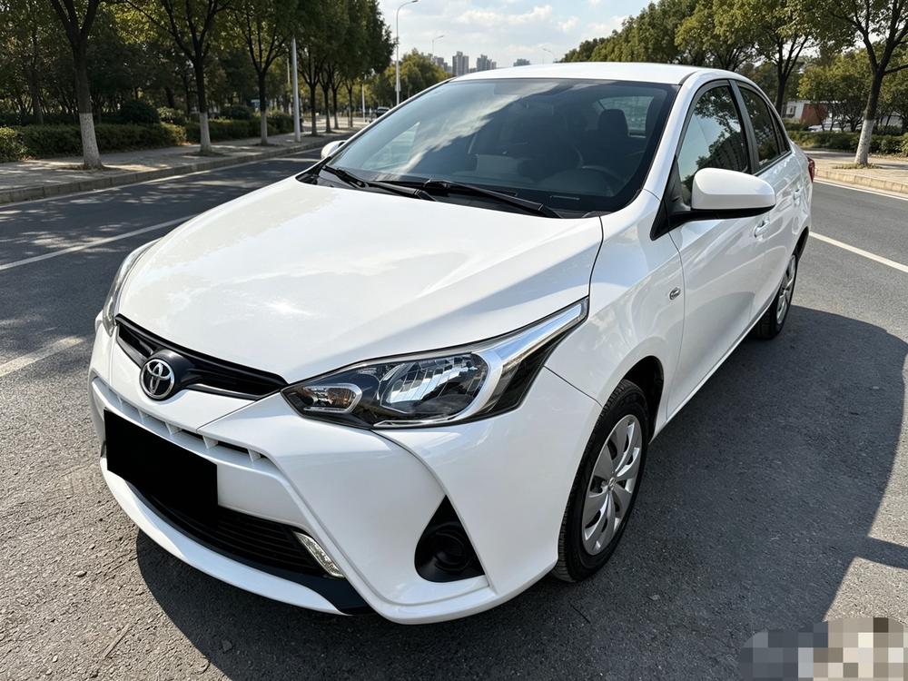 Toyota Yaris L Sedan