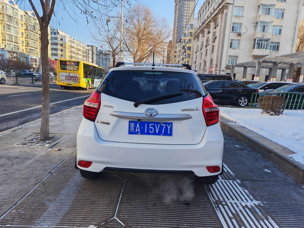 Toyota Yaris L