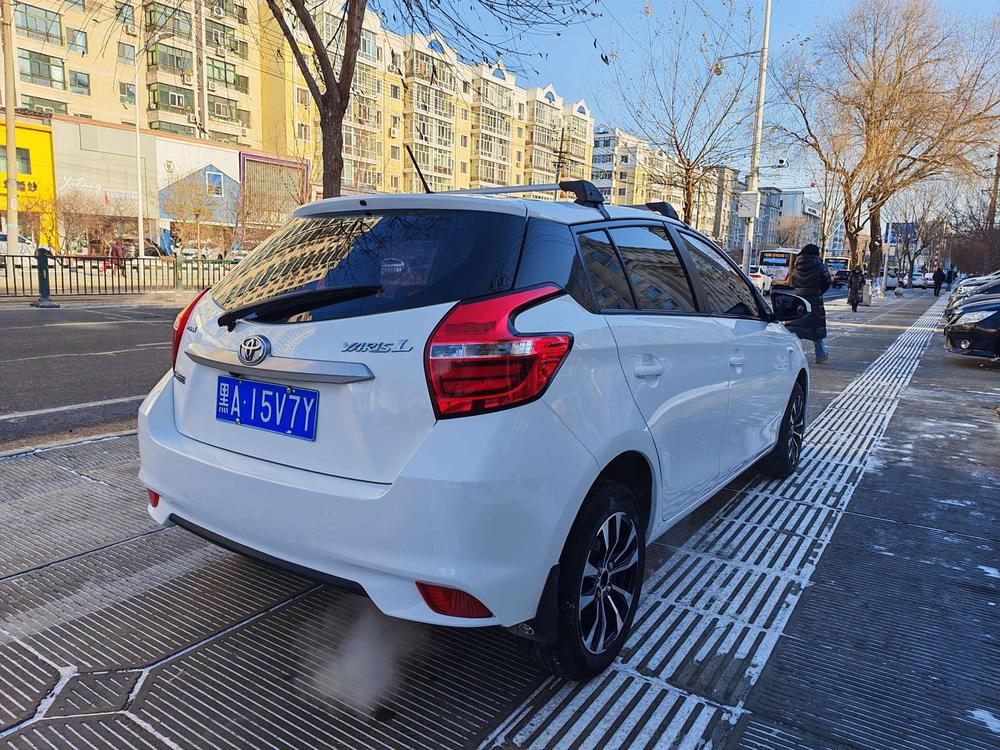 Toyota Yaris L