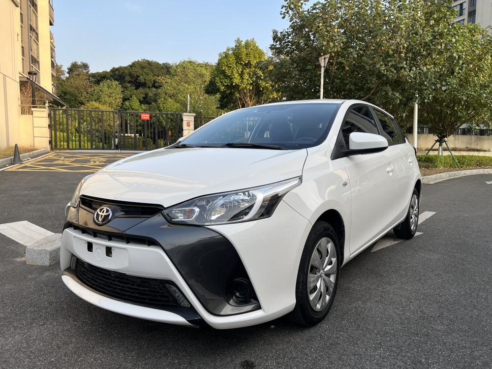 Toyota Yaris L