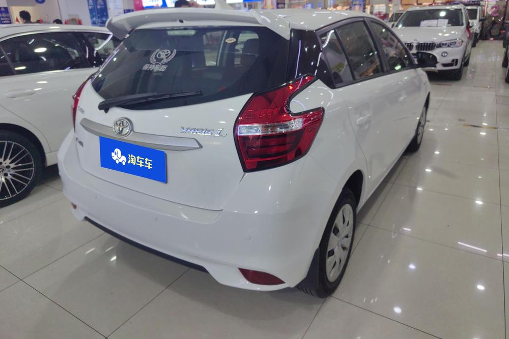 Toyota Yaris L
