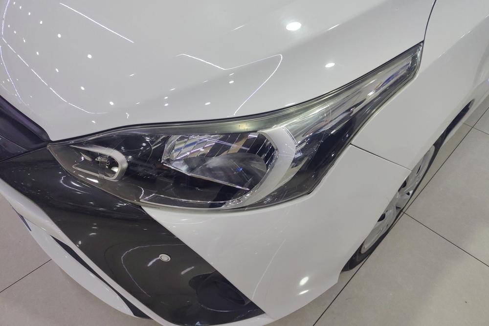 Toyota Yaris L