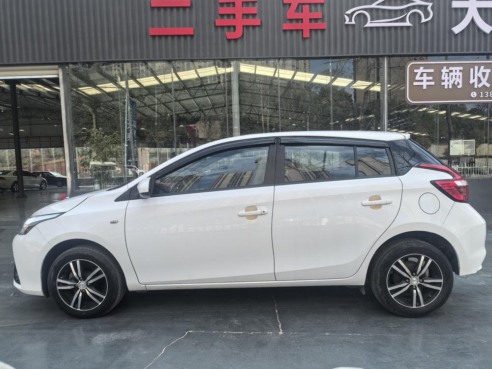 Toyota Yaris L