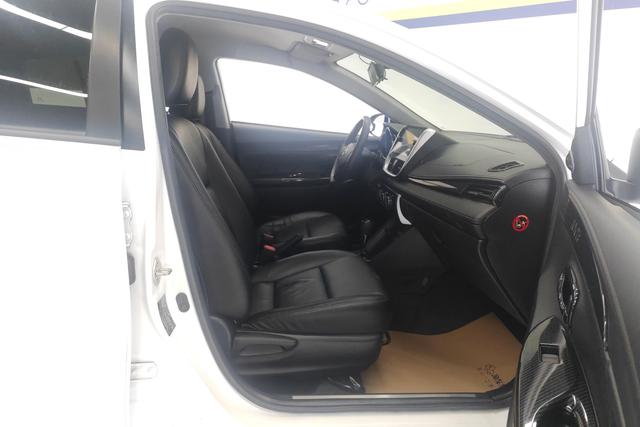 Toyota Yaris L