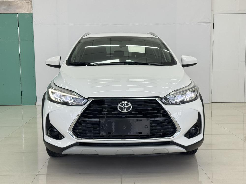 Toyota Yaris L