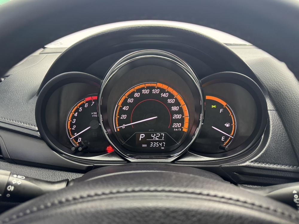 Toyota Yaris L