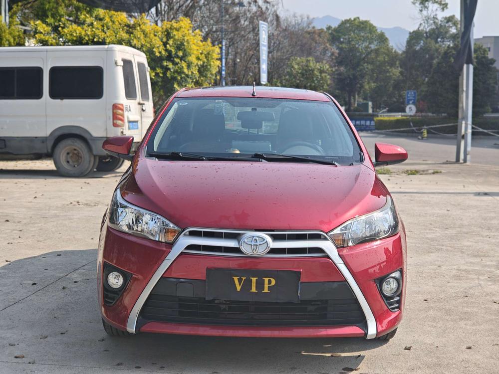 Toyota Yaris L