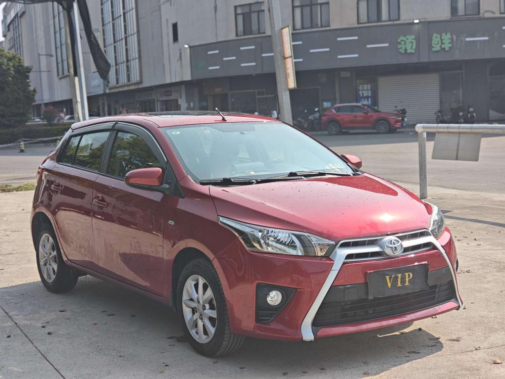 Toyota Yaris L