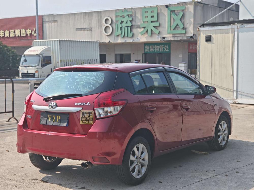 Toyota Yaris L