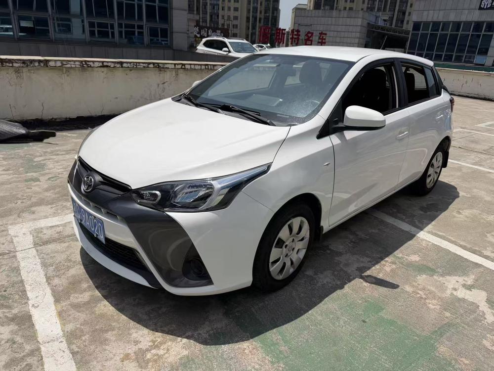 Toyota Yaris L