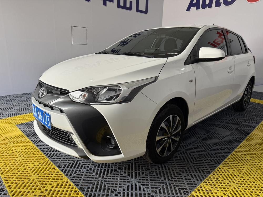Toyota Yaris L