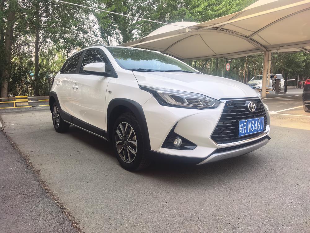 Toyota Yaris L