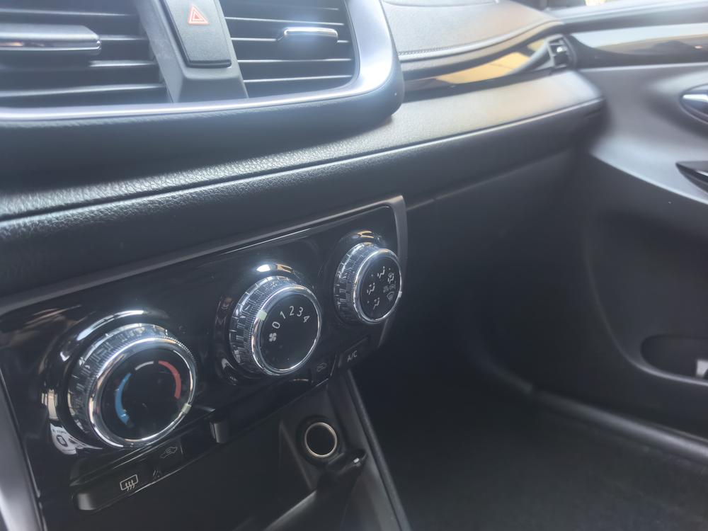 Toyota Yaris L