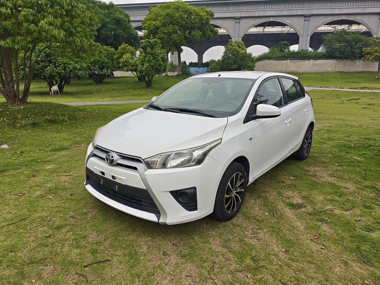 Toyota Yaris L