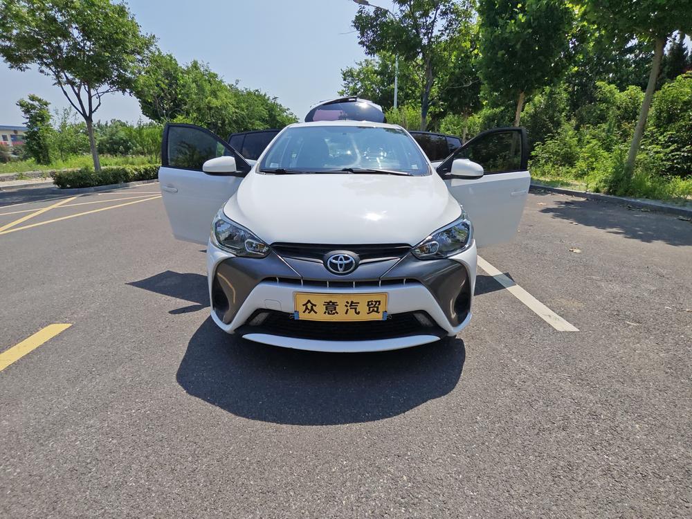 Toyota Yaris L