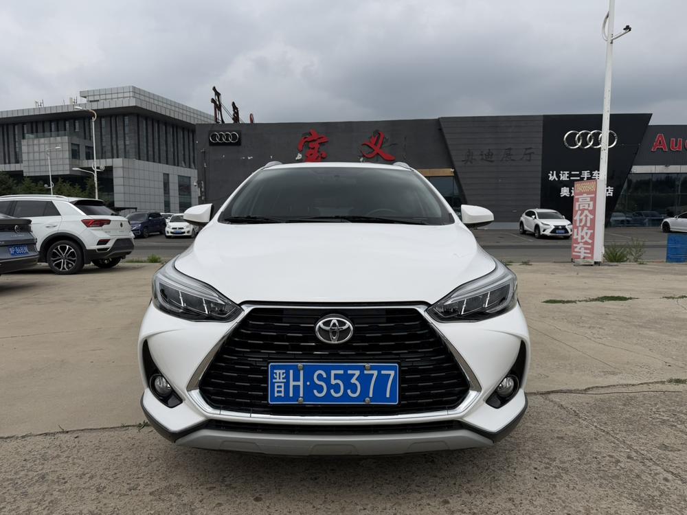 Toyota Yaris L