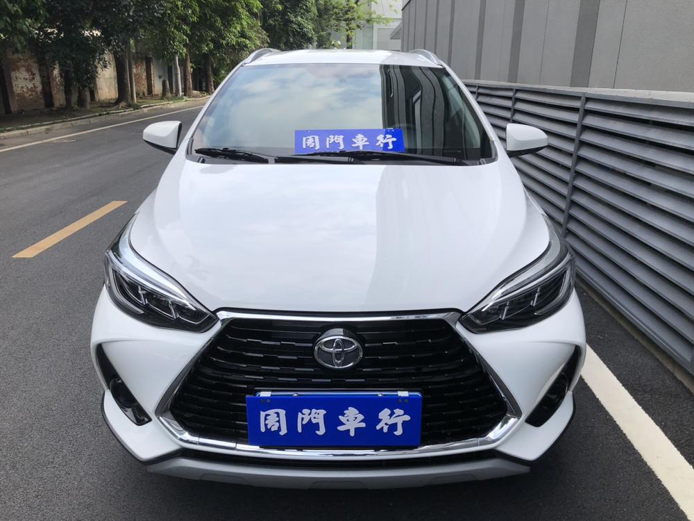Toyota Yaris L