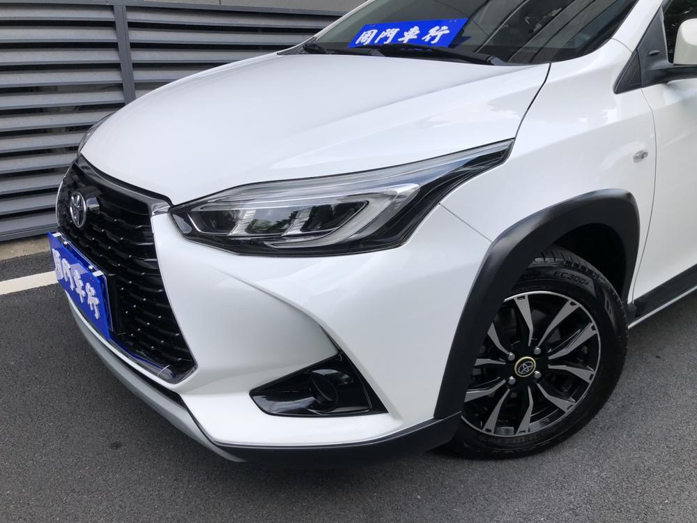 Toyota Yaris L