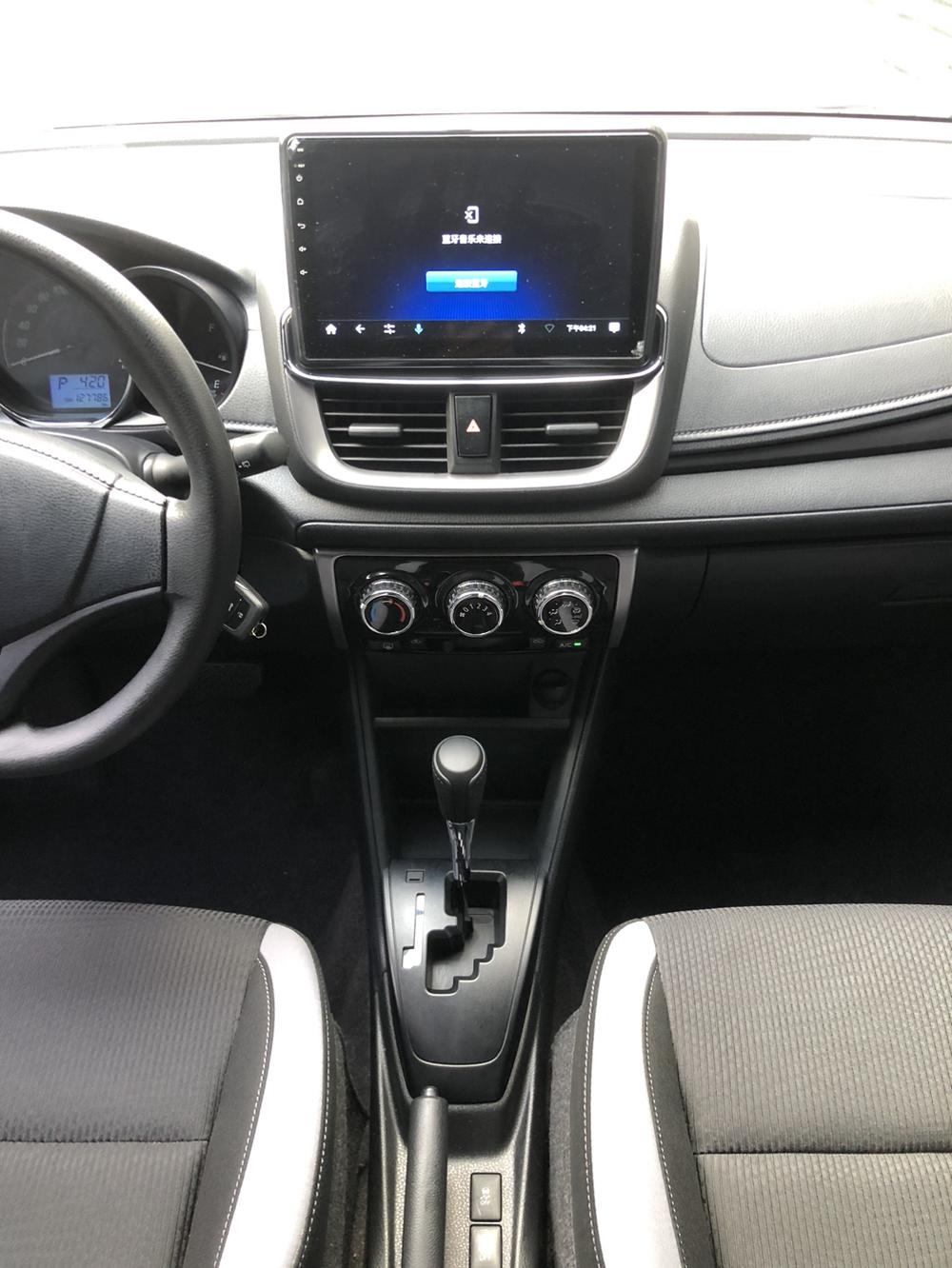 Toyota Yaris L