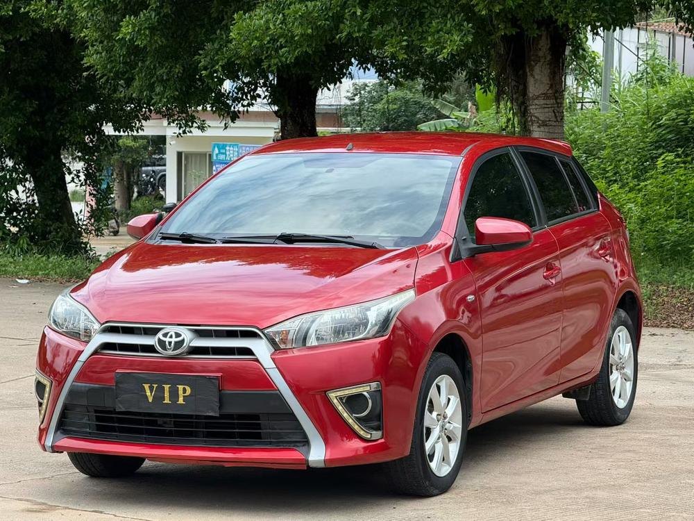 Toyota Yaris L