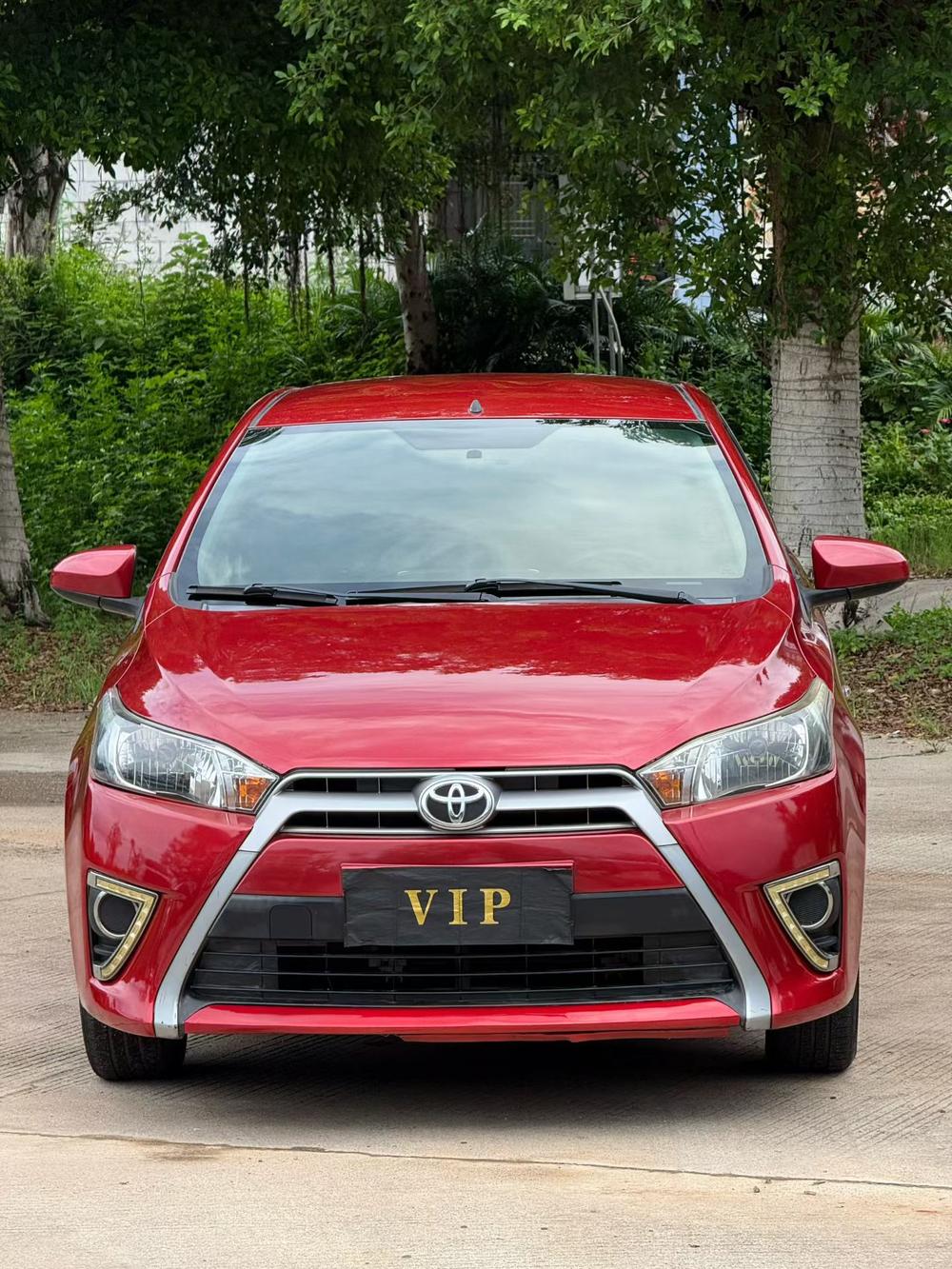 Toyota Yaris L