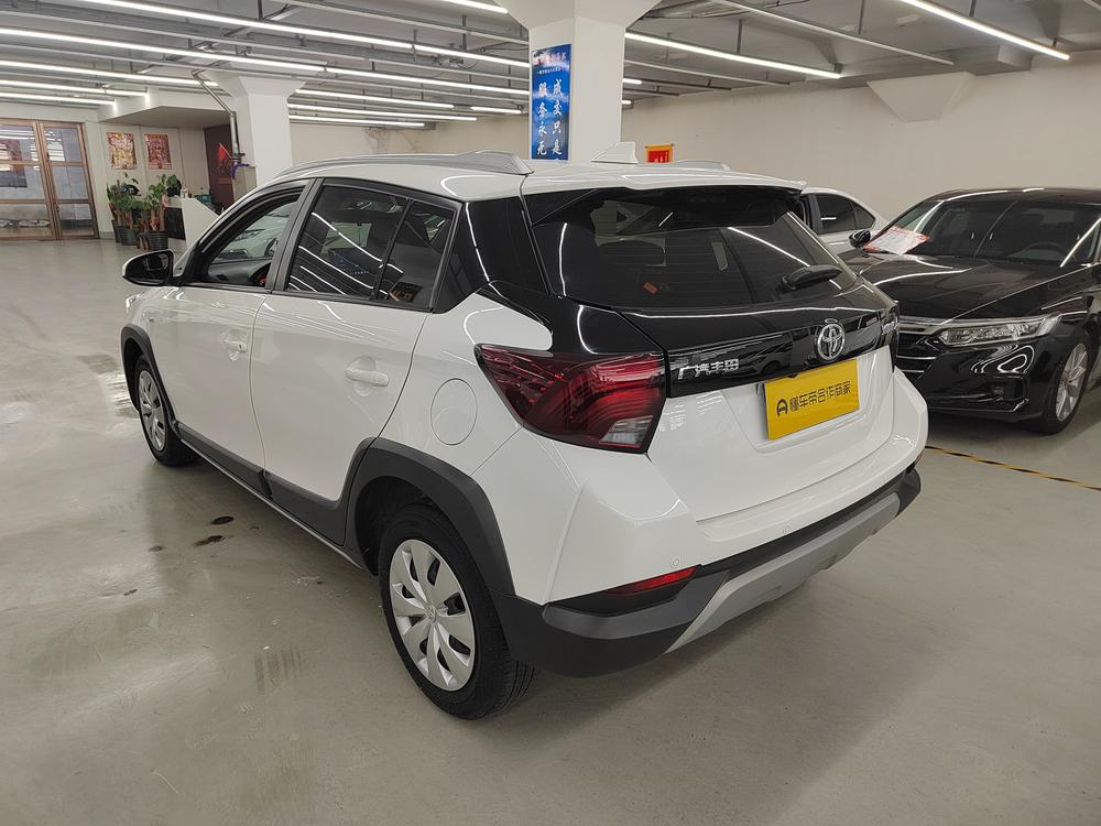 Toyota Yaris L