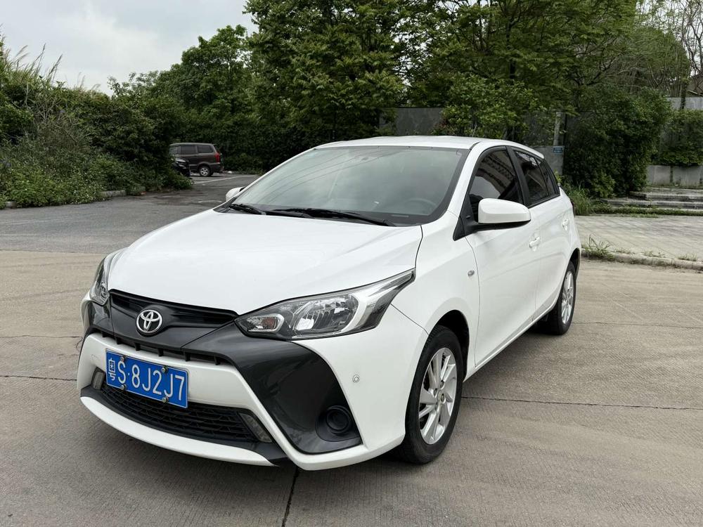 Toyota Yaris L