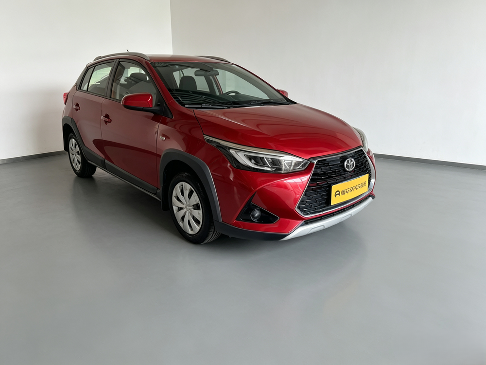 Toyota Yaris L