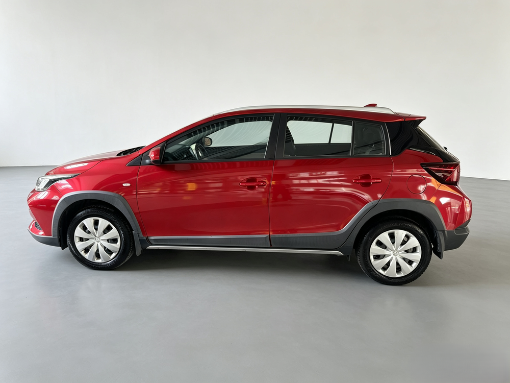 Toyota Yaris L