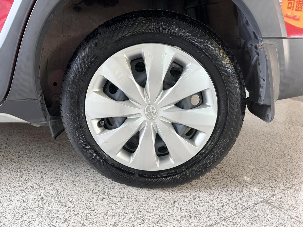Toyota Yaris L
