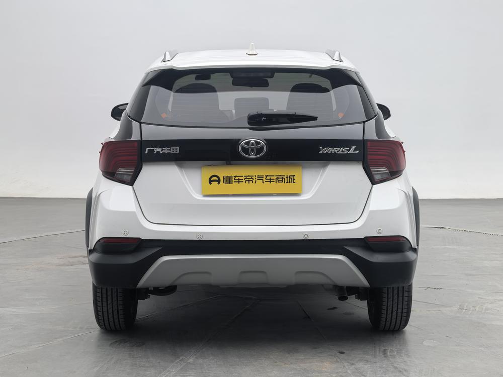 Toyota Yaris L